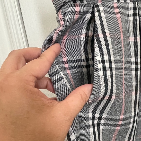 BELTED, PULL ON, ELASTIC BACK WAIST, STRAIGHT LEG, PAPER BAG PANTS. LIKE NEW! - Picture 6 of 13